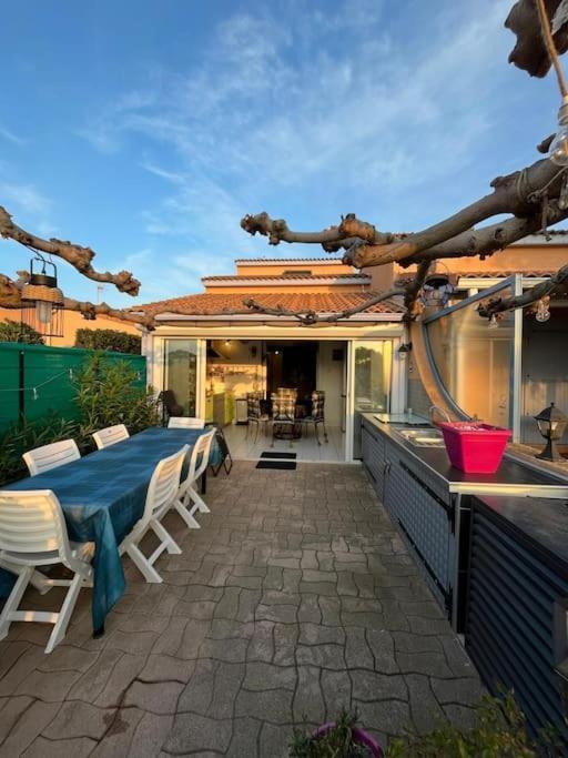 Maison Au Bord De L'Etang 르발카레스 외부 사진